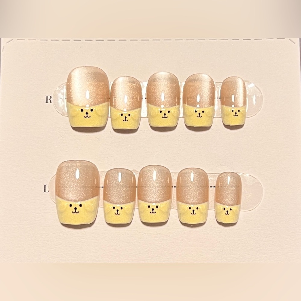 Yellow puppy nail art（S）